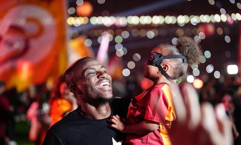 Minik kızı Osimhen'e böyle seslendi: Galatasaray'da kal babacığım 15 Minik kızı Osimhen'e böyle seslendi: Galatasaray'da kal babacığım- Futbol