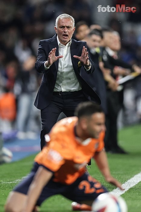 Mourinho Fenerbahçe’den ayrılıyor mu? Premier Lig’e geri dönüş kapıda- Fenerbahçe
