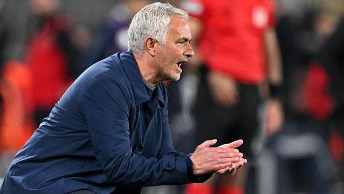 Mourinho'ye usta isimden sert sözler: 'Kibir abidesi!' | 'Portekizli iflas etmiştir'- Futbol