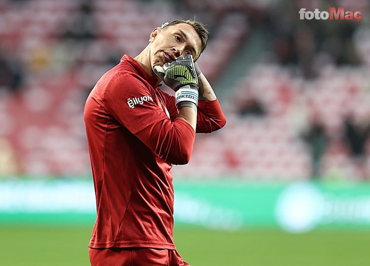 Muslera Galatasaray'a veda mı ediyor? Penarol Başkanı açıkladı- Futbol
