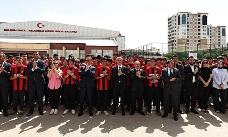 Öğrencilere 160 bin forma 11 Öğrencilere 160 bin forma- Diğer Haberler