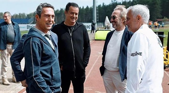 Okan Buruk'un kardeşi Fuat Buruk'tan Ali Koç, Mourinho ve Acun Ilıcalı'ya set sözler! Sürekli spekülasyon yaratmaya çalıştılar 24 Okan Buruk'un kardeşi Fuat Buruk'tan Ali Koç, Mourinho ve Acun Ilıcalı'ya set sözler! Sürekli spekülasyon yaratmaya çalıştılar- Futbol