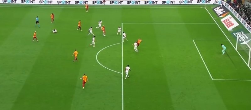 Osimhen'in golüne ofsayt engeli!- Futbol