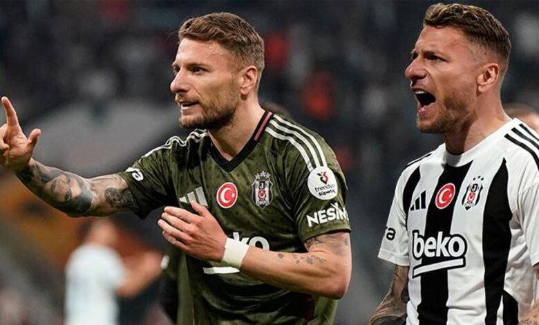 ÖZEL | Beşiktaş'ın yıldızı Ciro Immobile'nin menajerinden sürpriz çıkış! 'Önümüzdeki sene...' 11 ÖZEL | Beşiktaş'ın yıldızı Ciro Immobile'nin menajerinden sürpriz çıkış! 'Önümüzdeki sene...'- Futbol