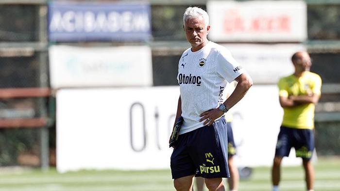ÖZEL | Fenerbahçe'den gündemi sallayan Jose Mourinho kararı! Kamp yeri belirlendi, gerçek ortaya çıktı... 25 ÖZEL | Fenerbahçe'den gündemi sallayan Jose Mourinho kararı! Kamp yeri belirlendi, gerçek ortaya çıktı...- Futbol