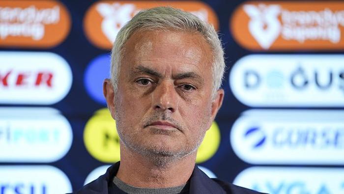 ÖZEL | Fenerbahçe'den gündemi sallayan Jose Mourinho kararı! Kamp yeri belirlendi, gerçek ortaya çıktı... 21 ÖZEL | Fenerbahçe'den gündemi sallayan Jose Mourinho kararı! Kamp yeri belirlendi, gerçek ortaya çıktı...- Futbol