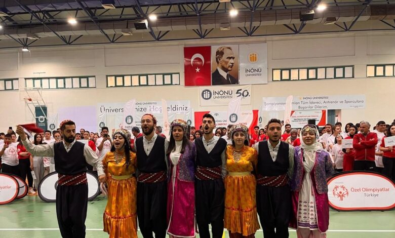Özel Sporcular, Doğu Anadolu Bölge Oyunları’nda Malatya’da Buluştu 11 Özel Sporcular, Doğu Anadolu Bölge Oyunları’nda Malatya’da Buluştu- Diğer Haberler
