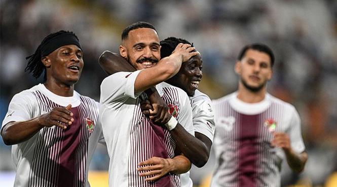 (ÖZET) FENERBAHÇE'YE MERSİN'DE BÜYÜK ŞOK! Hatayspor - Fenerbahçe maçı sonucu: 4-2 31 (ÖZET) FENERBAHÇE'YE MERSİN'DE BÜYÜK ŞOK! Hatayspor - Fenerbahçe maçı sonucu: 4-2- Futbol