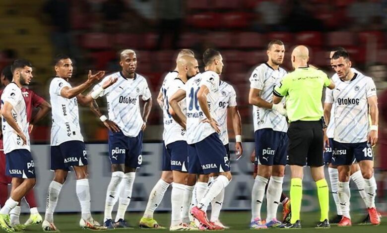 (ÖZET) FENERBAHÇE'YE MERSİN'DE BÜYÜK ŞOK! Hatayspor - Fenerbahçe maçı sonucu: 4-2 22 (ÖZET) FENERBAHÇE'YE MERSİN'DE BÜYÜK ŞOK! Hatayspor - Fenerbahçe maçı sonucu: 4-2- Futbol