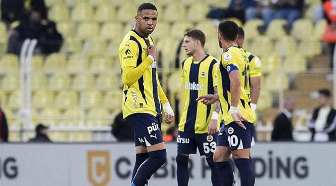 (ÖZET) FENERBAHÇE'YE MERSİN'DE BÜYÜK ŞOK! Hatayspor - Fenerbahçe maçı sonucu: 4-2 32 (ÖZET) FENERBAHÇE'YE MERSİN'DE BÜYÜK ŞOK! Hatayspor - Fenerbahçe maçı sonucu: 4-2- Futbol