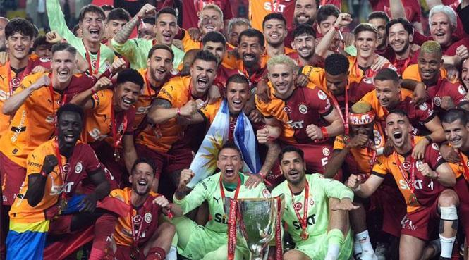 (ÖZET) Galatasaray - Kayserispor maç sonucu: 3-0 | Süper Lig'de şampiyon Galatasaray! 47 (ÖZET) Galatasaray - Kayserispor maç sonucu: 3-0 | Süper Lig'de şampiyon Galatasaray!- Futbol