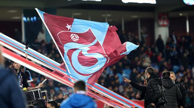 (ÖZET) Trabzonspor - Galatasaray maç sonucu: 0-2 | Şampiyonluk yolunda hata yok! 53 (ÖZET) Trabzonspor - Galatasaray maç sonucu: 0-2 | Şampiyonluk yolunda hata yok!- Futbol
