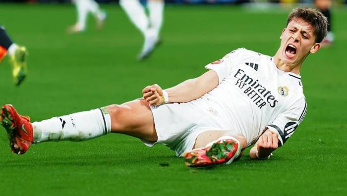 'Real Madrid gibi bir kulüpte böyle bir şey nasıl olur?' Arda Güler gerçeğini açıkladılar 21 'Real Madrid gibi bir kulüpte böyle bir şey nasıl olur?' Arda Güler gerçeğini açıkladılar- Futbol