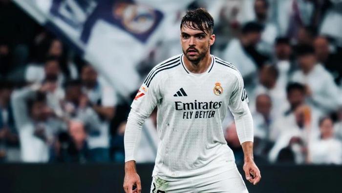 Real Madrid'de Mallorca maçı öncesi pedofili vakası: Yıldız oyuncu açıklama yaptı 20 Real Madrid'de Mallorca maçı öncesi pedofili vakası: Yıldız oyuncu açıklama yaptı- Futbol