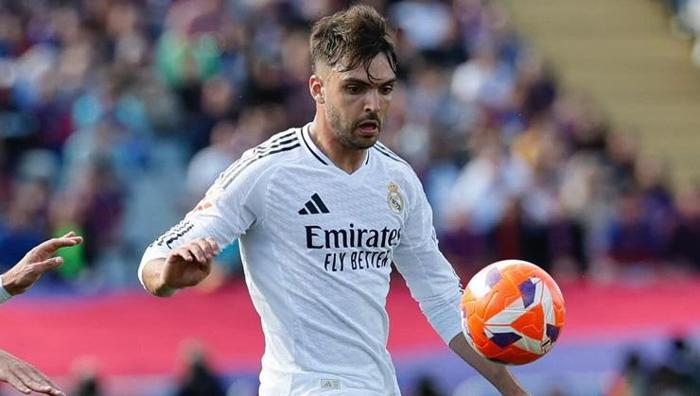 Real Madrid'de Mallorca maçı öncesi pedofili vakası: Yıldız oyuncu açıklama yaptı 25 Real Madrid'de Mallorca maçı öncesi pedofili vakası: Yıldız oyuncu açıklama yaptı- Futbol