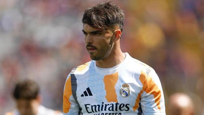 Real Madrid'de Mallorca maçı öncesi pedofili vakası: Yıldız oyuncu açıklama yaptı 26 Real Madrid'de Mallorca maçı öncesi pedofili vakası: Yıldız oyuncu açıklama yaptı- Futbol