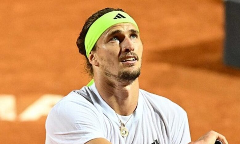Roma Açık Tenis Turnuvası'nda tek erkeklerde son şampiyon Zverev elendi 11 Roma Açık Tenis Turnuvası'nda tek erkeklerde son şampiyon Zverev elendi- Diğer Haberler