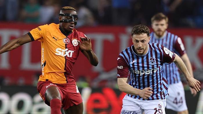'Sezonun en çok kritik hata yapılan maçı' 36. haftanın hakem raporu: İnanılmaz hatalara imza attı 30 'Sezonun en çok kritik hata yapılan maçı' 36. haftanın hakem raporu: İnanılmaz hatalara imza attı- Futbol
