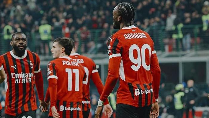 Süper Lig'de yazın ilk çileği Tammy Abraham! İstanbul devine imza, transferde son dakika... 21 Süper Lig'de yazın ilk çileği Tammy Abraham! İstanbul devine imza, transferde son dakika...- Futbol