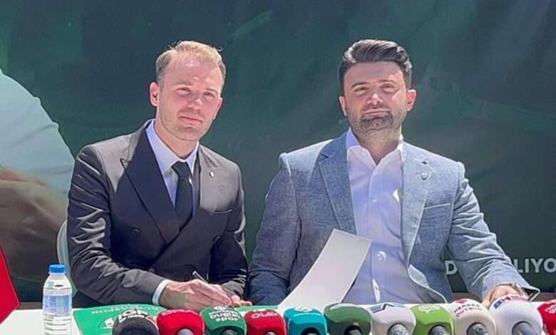 Süper Lig'den 2. Lig'e transfer: Bursaspor resmen açıkladı- Futbol