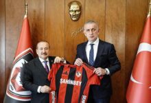 TFF Başkanı Hacıosmanoğlu'ndan Gaziantep FK'ye ziyaret- Futbol