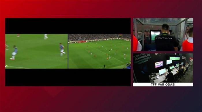 Trabzonspor - Galatasaray maçına damga vuran pozisyonu Trio ekibi değerlendirdi! Maça damga vuran Muslera - Visca pozisyonu! 62 Trabzonspor - Galatasaray maçına damga vuran pozisyonu Trio ekibi değerlendirdi! Maça damga vuran Muslera - Visca pozisyonu!- Futbol