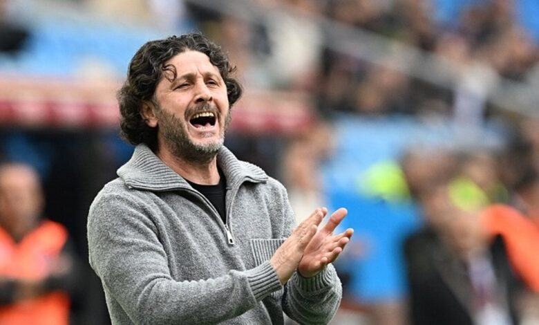 TRABZONSPOR HABERLERİ - Fatih Tekke'den Galatasaray maçı öncesi rotasyon sözleri! 11 TRABZONSPOR HABERLERİ - Fatih Tekke'den Galatasaray maçı öncesi rotasyon sözleri!- Futbol
