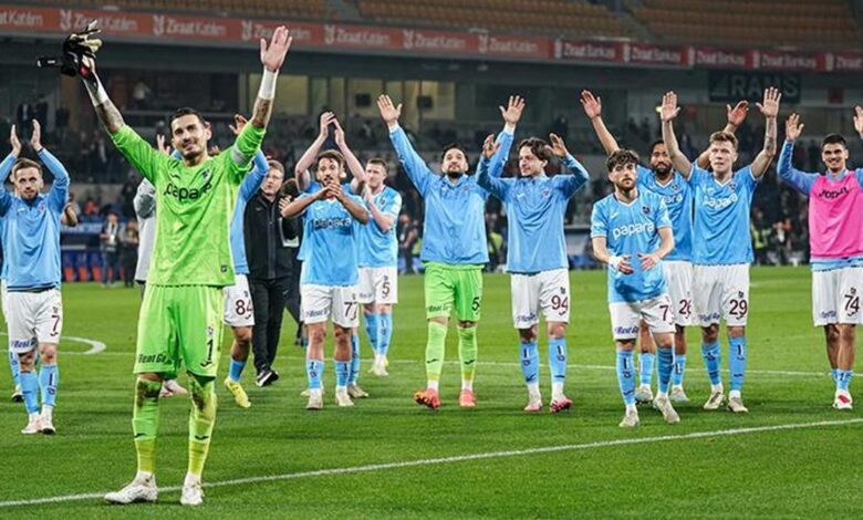 Trabzonspor'da Uğurcan Çakır'a dev sözleşme! En çok kazananlardan olacak 12 Trabzonspor'da Uğurcan Çakır'a dev sözleşme! En çok kazananlardan olacak- Futbol