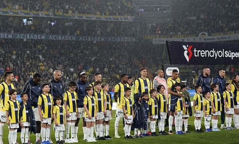 TRANSFER HABERİ - Marsilya'dan Fenerbahçeli 3 yıldıza kanca! 17 TRANSFER HABERİ - Marsilya'dan Fenerbahçeli 3 yıldıza kanca!- Fenerbahçe