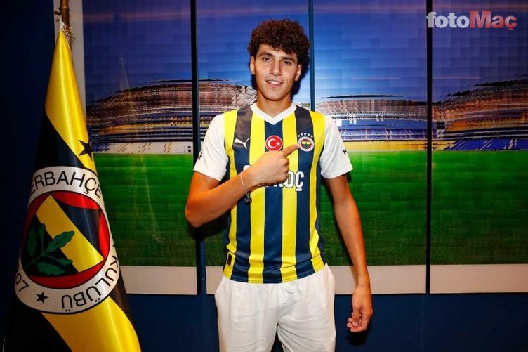 TRANSFER HABERLERİ | Fenerbahçe o isimle yollarını ayırıyor! Kulüp bulması halinde...- Fenerbahçe