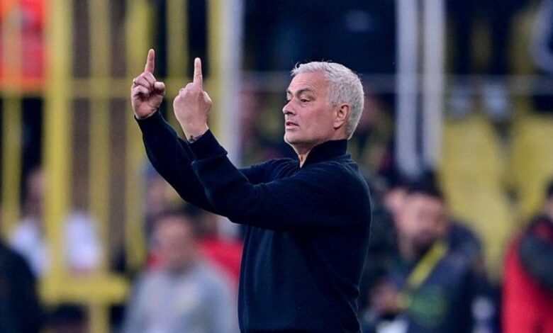 TRANSFER HABERLERİ | Jose Mourinho Fenerbahçe'den ayrılırsa iki yıldız yolcu! 16 TRANSFER HABERLERİ | Jose Mourinho Fenerbahçe'den ayrılırsa iki yıldız yolcu!- Fenerbahçe