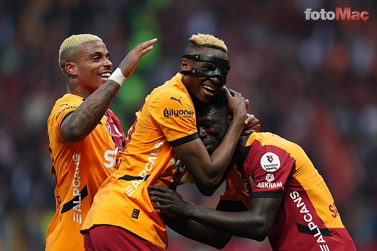 Usta yazardan Aslan'a övgü dolu sözler: Şimdiden 'G.Saray şampi...' diyorum!- Futbol