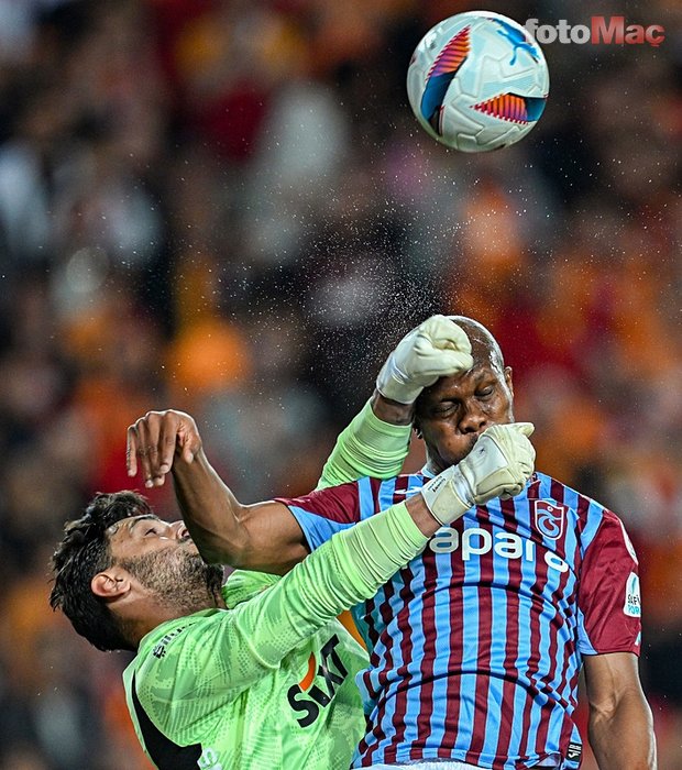 Usta yazardan Galatasaray'a övgü dolu sözler: "Futbolda altın yıllarını yaşıyor!"- Futbol