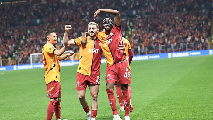 Victor Osimhen Ada'yı salladı: Galatasaray'ın yıldızı için birbirlerine girdiler! Transferde büyük rekabet 25 Victor Osimhen Ada'yı salladı: Galatasaray'ın yıldızı için birbirlerine girdiler! Transferde büyük rekabet- Futbol