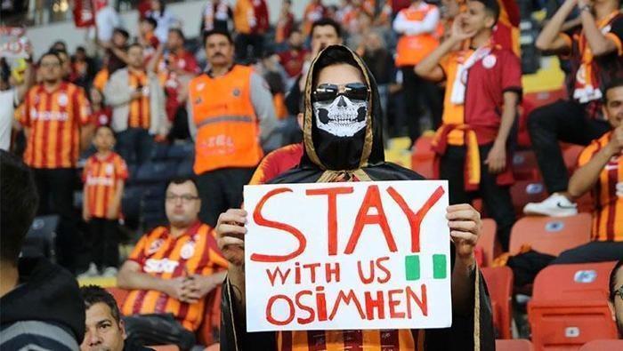 Victor Osimhen Ada'yı salladı: Galatasaray'ın yıldızı için birbirlerine girdiler! Transferde büyük rekabet 30 Victor Osimhen Ada'yı salladı: Galatasaray'ın yıldızı için birbirlerine girdiler! Transferde büyük rekabet- Futbol