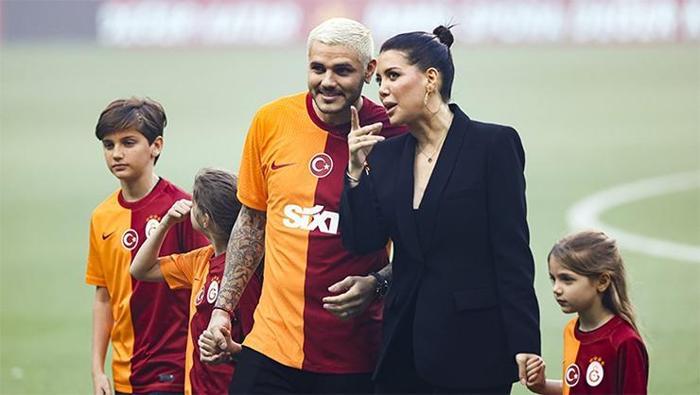 Wanda Nara kurnazlık yapayım derken foyası ortaya çıktı! Icardi'nin sevgilisi China Suarez'i kıskandırayım derken... 21 Wanda Nara kurnazlık yapayım derken foyası ortaya çıktı! Icardi'nin sevgilisi China Suarez'i kıskandırayım derken...- Diğer Haberler