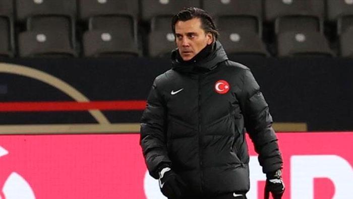 A Milli Takım teknik direktörü Vincenzo Montella'dan sakatlık açıklaması 24 A Milli Takım teknik direktörü Vincenzo Montella'dan sakatlık açıklaması- Futbol