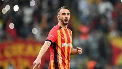 Adı Trabzonspor ve Galatasaray ile anılıyordu! Kayserispor'dan Gökhan Sazdağı için açıklama- Futbol
