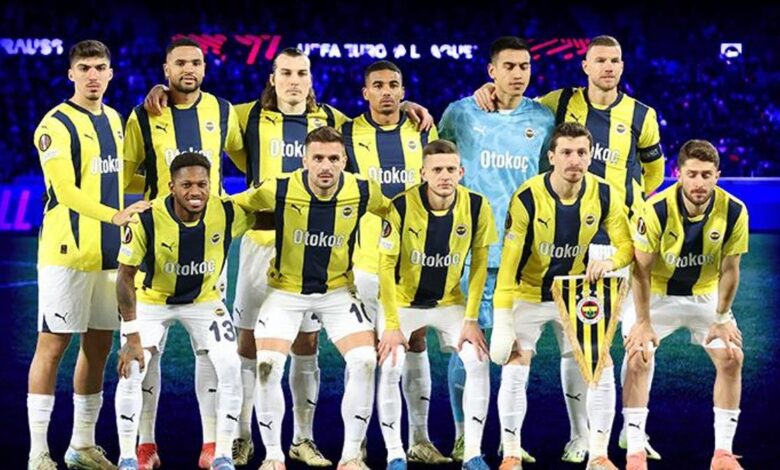 Al Hilal'den Fenerbahçeli yıldıza rekor teklif! Ödemeyi kabul ettiler, gözler yönetiminde 17 Al Hilal'den Fenerbahçeli yıldıza rekor teklif! Ödemeyi kabul ettiler, gözler yönetiminde- Futbol