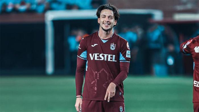 Annesi ortalığı ayağa kaldırmıştı! Trabzonsporlu Enis Destan ve Arzum Kuruçalı evlendi 21 Annesi ortalığı ayağa kaldırmıştı! Trabzonsporlu Enis Destan ve Arzum Kuruçalı evlendi- Diğer Haberler