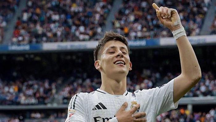 Arda Güler'den tehdit gibi açıklama: 'Eğer oynamazsam...' Real Madrid'in yıldızından olay sözler! 24 Arda Güler'den tehdit gibi açıklama: 'Eğer oynamazsam...' Real Madrid'in yıldızından olay sözler!- Futbol