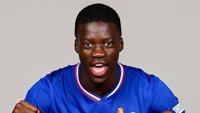 Avrupa'da ve dünyada biten transferler (2025/26 sezonu güncel yaz transfer dönemi) 34 Avrupa'da ve dünyada biten transferler (2025/26 sezonu güncel yaz transfer dönemi)- Futbol