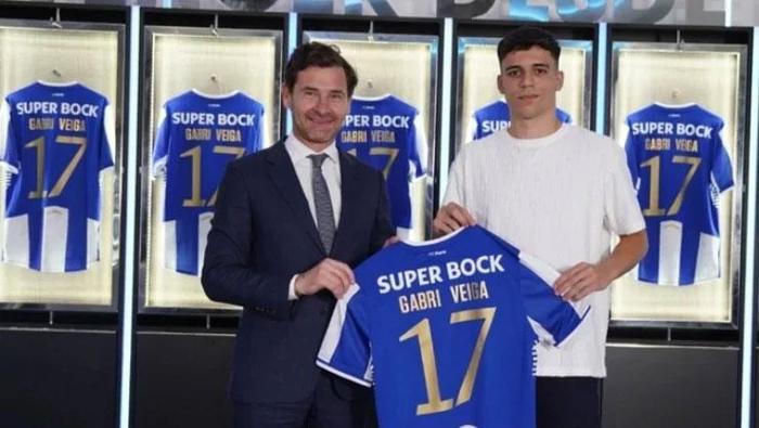 Avrupa'da ve dünyada biten transferler (2025/26 sezonu güncel yaz transfer dönemi) 37 Avrupa'da ve dünyada biten transferler (2025/26 sezonu güncel yaz transfer dönemi)- Futbol