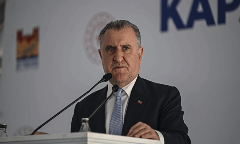 Bakan Bak’tan kutlama 11 Bakan Bak’tan kutlama- Fenerbahçe