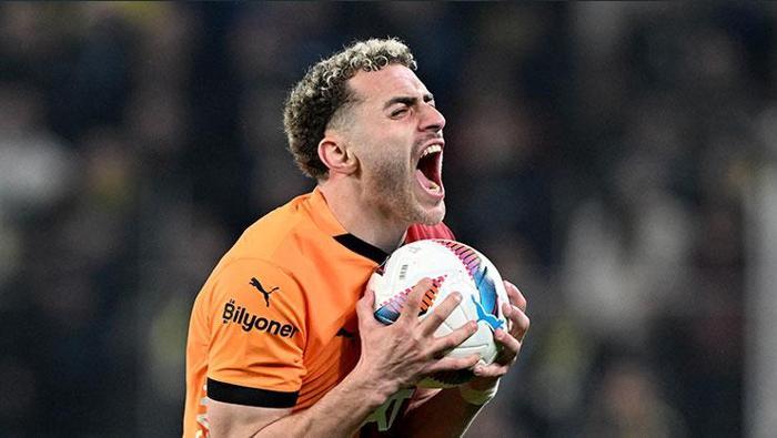 Barış Alper Yılmaz'a dev talip! Galatasaray'ın önüne teklif geldi... 20 Barış Alper Yılmaz'a dev talip! Galatasaray'ın önüne teklif geldi...- Futbol