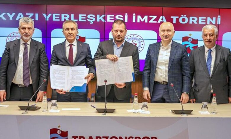 Başkan Ertuğrul Doğan imzayı attı: 'Artık Trabzonspor'un' dedi 11 Başkan Ertuğrul Doğan imzayı attı: 'Artık Trabzonspor'un' dedi- Futbol