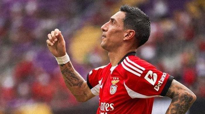 Benfica'da Orkun Kökçü depremi: Sinir krizi geçirdi! Bruno Lage karşılık verdi, ortalık karıştı... 21 Benfica'da Orkun Kökçü depremi: Sinir krizi geçirdi! Bruno Lage karşılık verdi, ortalık karıştı...- Futbol