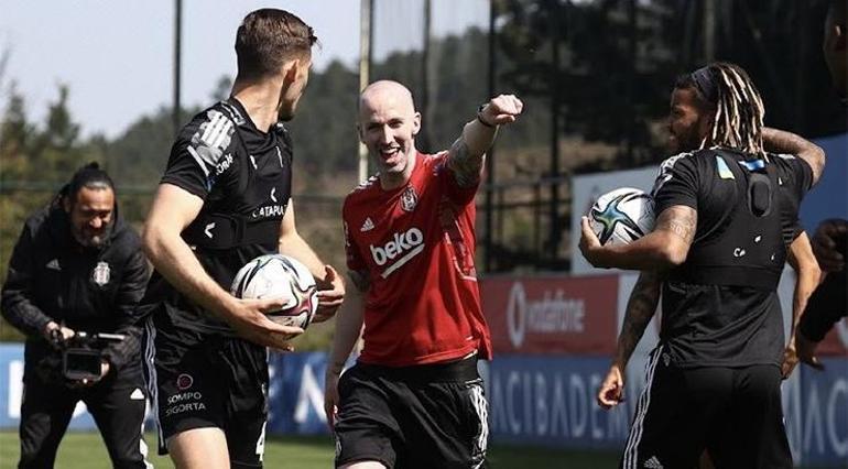 Beşiktaş'a geri dönüyor! Solskjaer'in ekibine katılıyor- Futbol