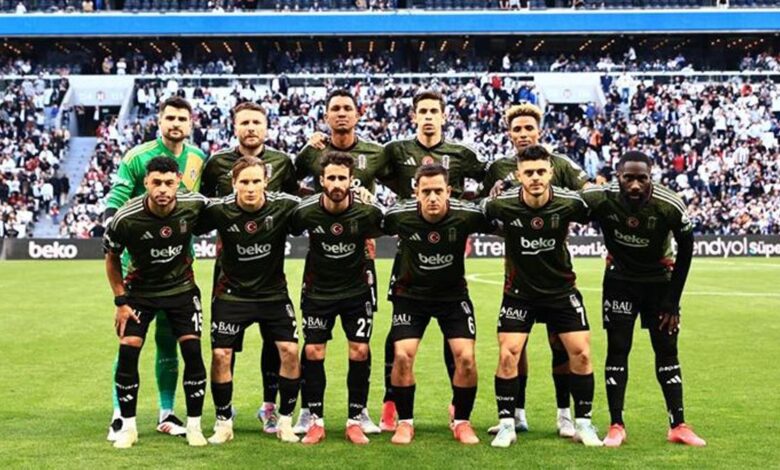 Beşiktaş'ta tüm takım değişiyor! Ayrılacak isimler belli oldu 16 Beşiktaş'ta tüm takım değişiyor! Ayrılacak isimler belli oldu- Futbol