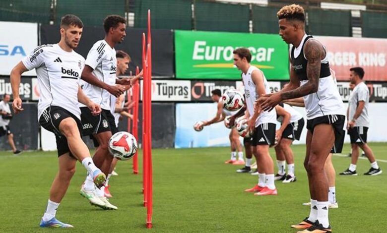 Beşiktaş'ta yeni transfer Jurasek ilk antrenmanına çıktı 11 Beşiktaş'ta yeni transfer Jurasek ilk antrenmanına çıktı- Futbol